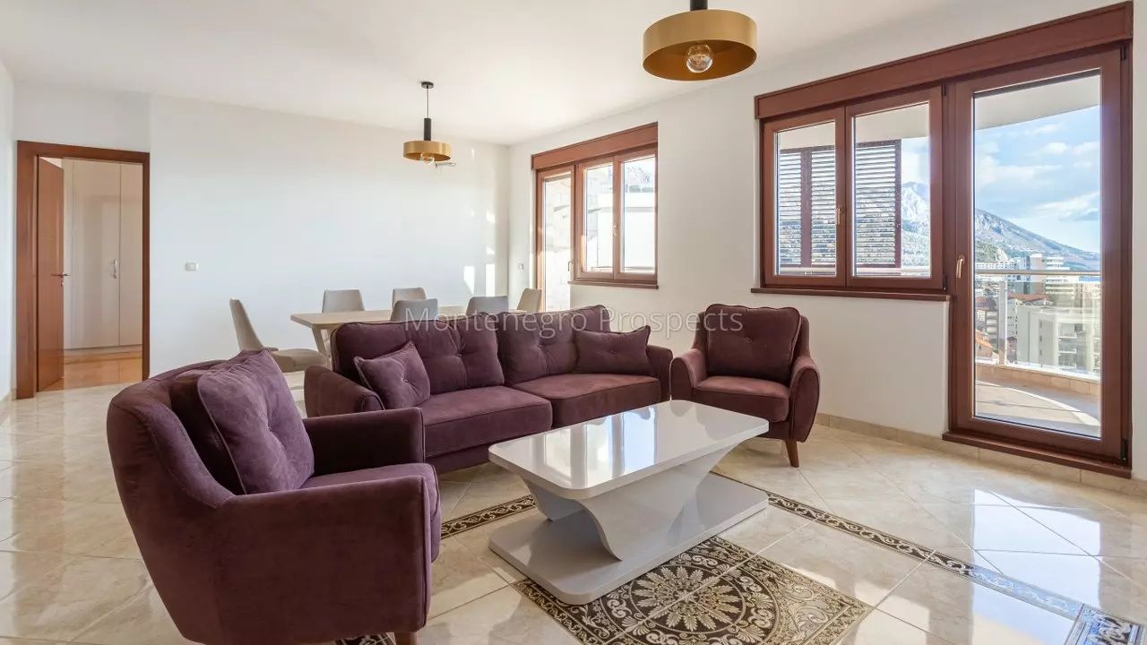 Apartamento en Becici, Montenegro, 62 m² - imagen 1