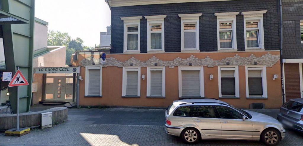 Commercial property in Wuppertal, Germany, 371 m² - picture 1