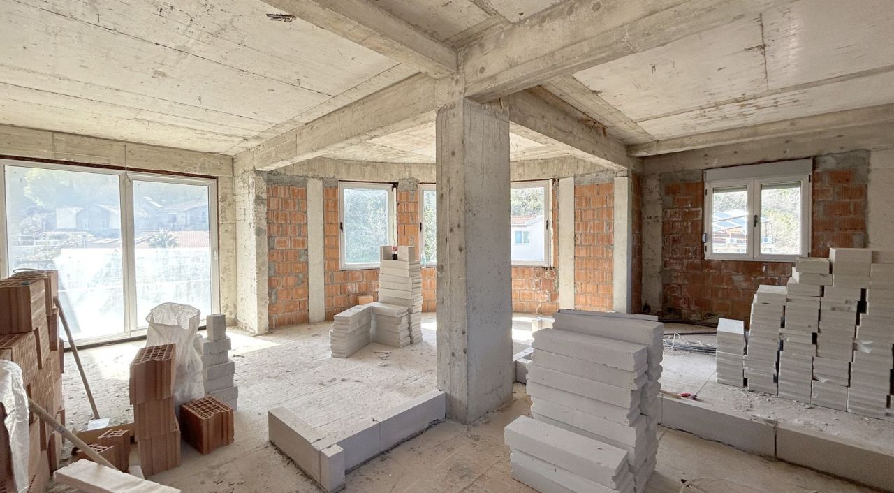 Piso en Becici, Montenegro, 42 m² - imagen 2