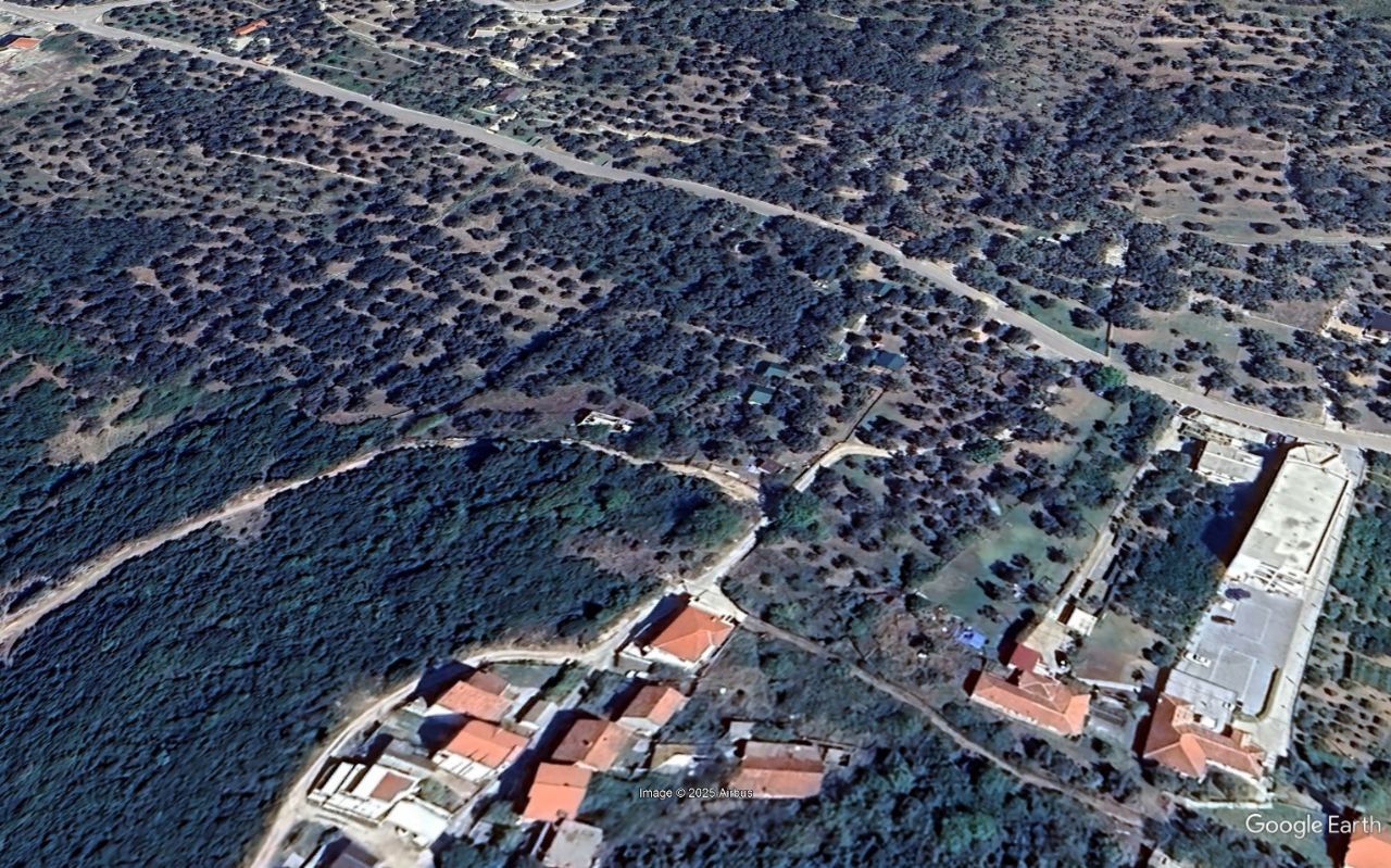 Terreno en Ulcinj, Montenegro, 2 207 m² - imagen 3