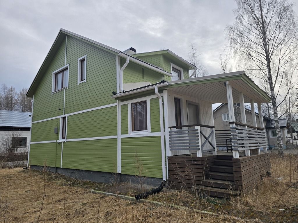 Maison à Imatra, Finlande, 100 m² - image 1