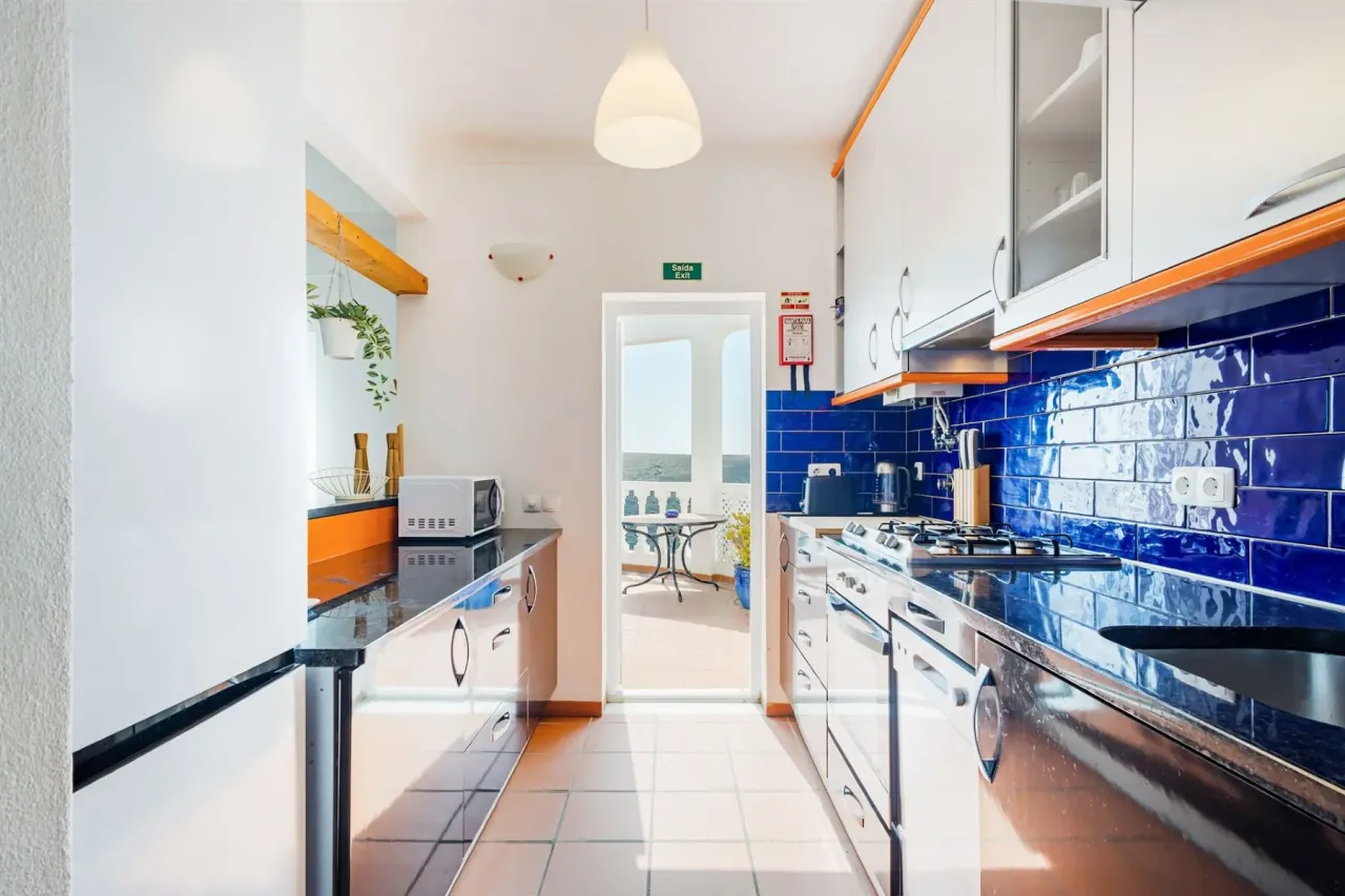 Villa in Algarve, Portugal, 183 m² - picture 6