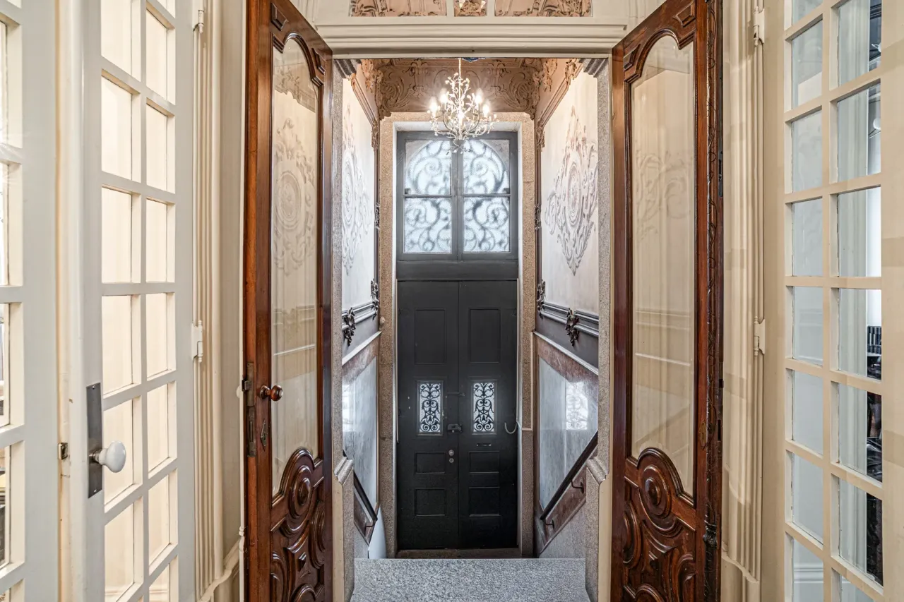 Maison à Porto, Portugal, 627 m² - image 1
