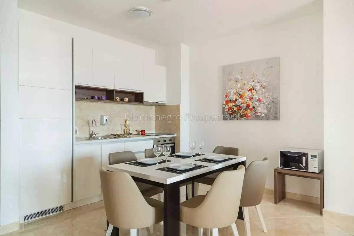 Apartment in Becici, Montenegro, 93 m² - Foto 1