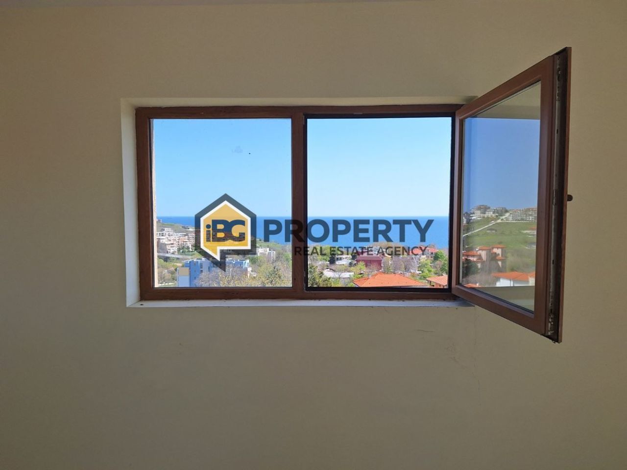 Flat in Byala, Bulgaria, 116 m² - picture 8