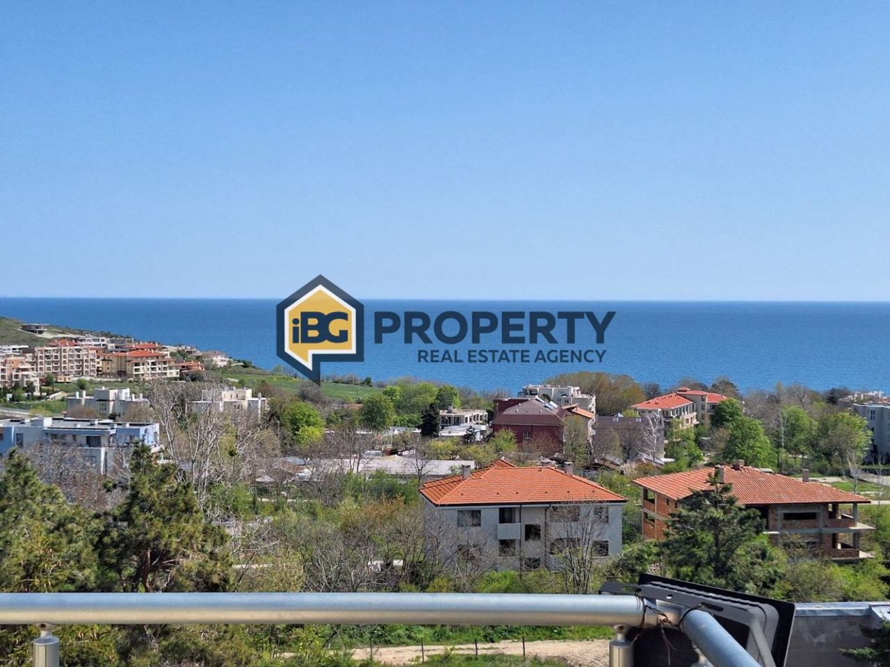 Flat in Byala, Bulgaria, 116 m² - picture 2