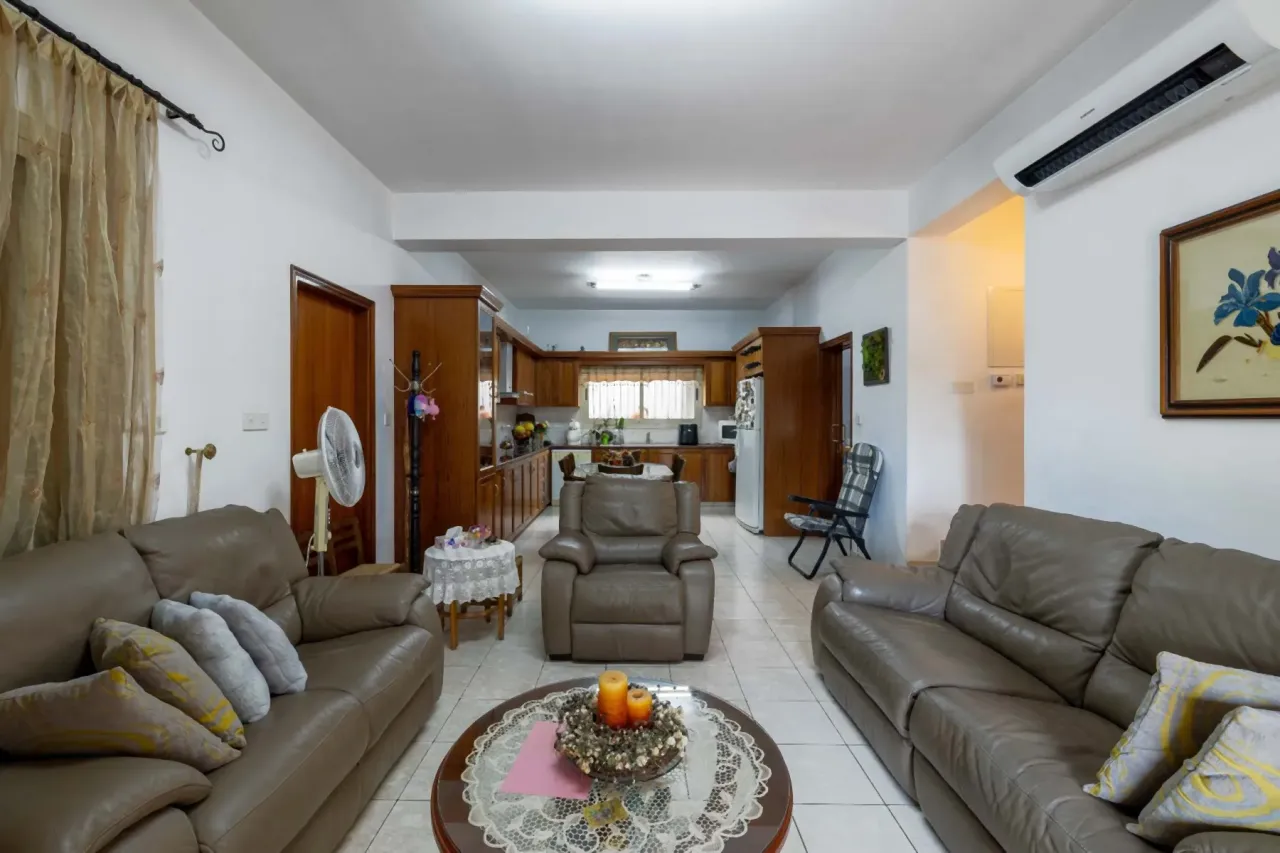 Villa en Limasol, Chipre, 597 m² - imagen 1