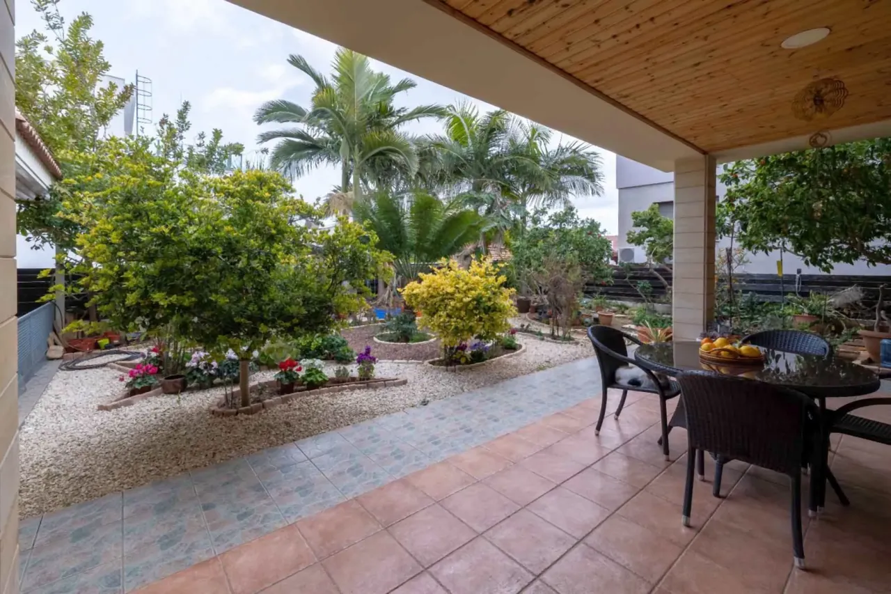 Villa in Limassol, Cyprus, 597 m² - picture 8