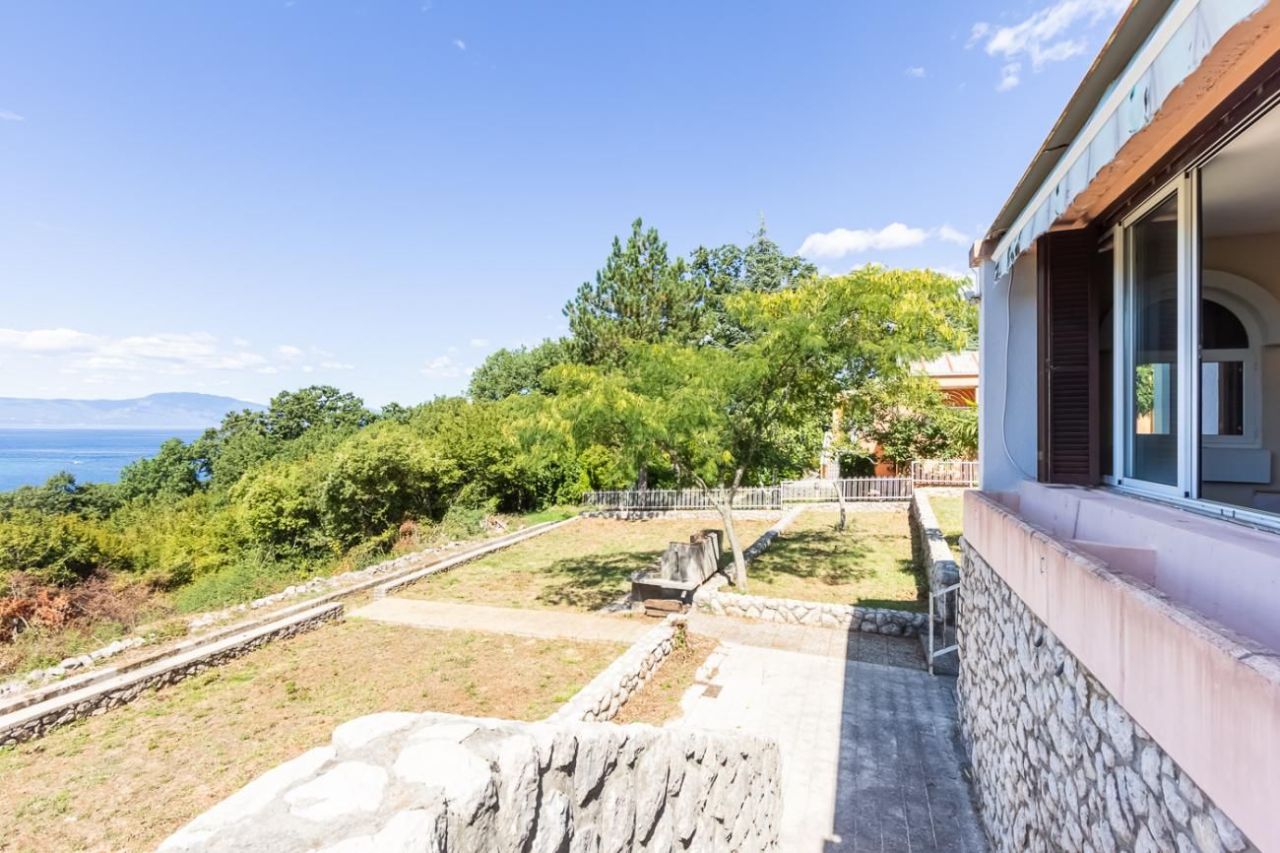 Villa Njivice, Croacia, 300 m² - imagen 1