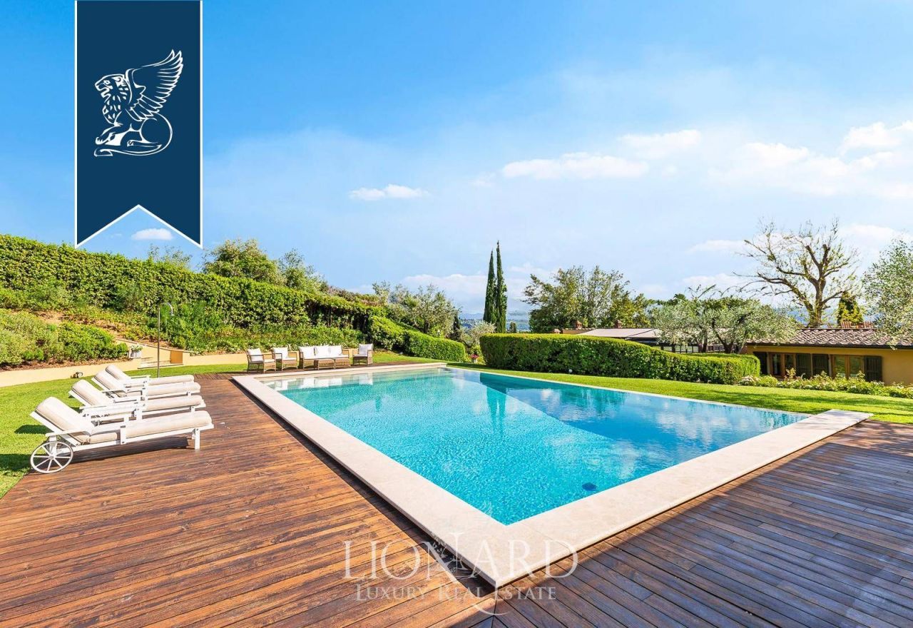 Apartamento en Florencia, Italia, 1 100 m² - imagen 4