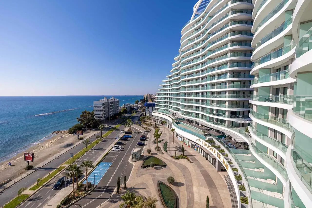 Apartamento en Limasol, Chipre, 205 m² - imagen 1