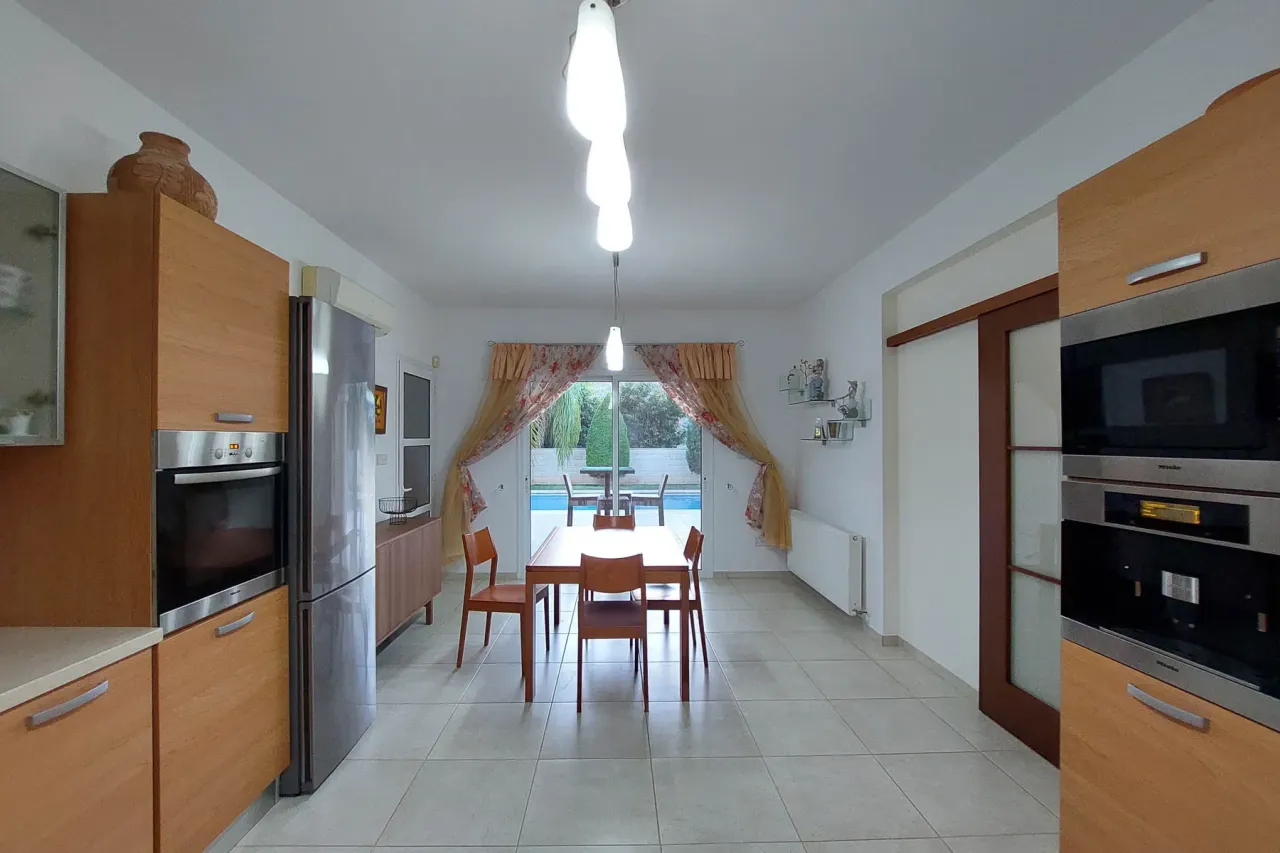 House in Limassol, Cyprus, 214 m² - picture 13