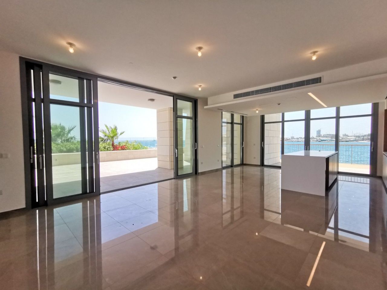 Apartment in Limassol, Cyprus, 207 m² - picture 1