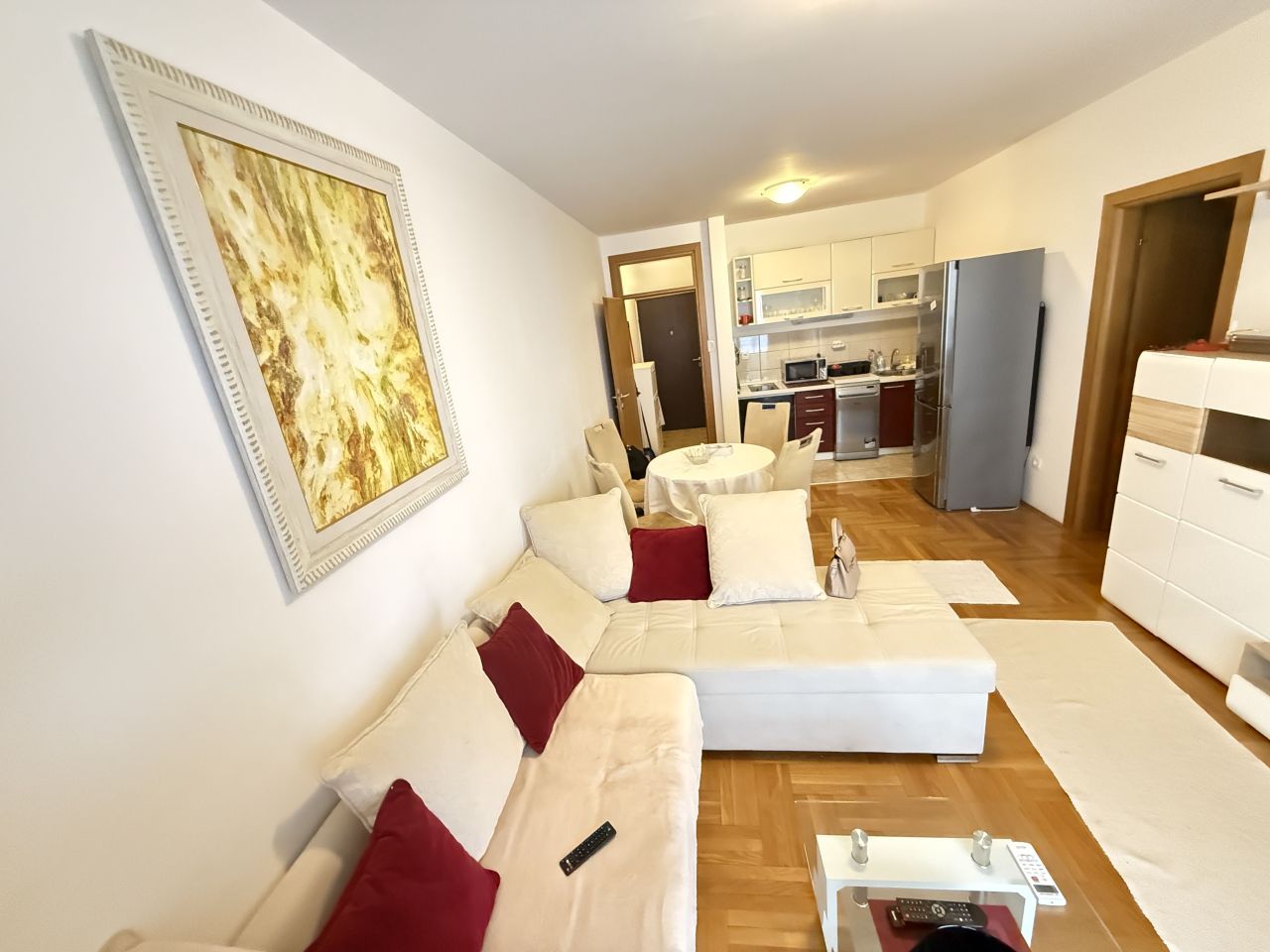 Flat in Budva, Montenegro, 45 m² - picture 1