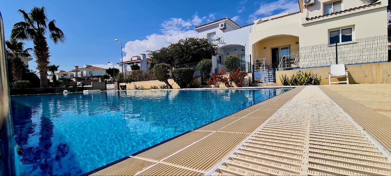 Villa in Iskele, Cyprus, 180 m² - picture 1