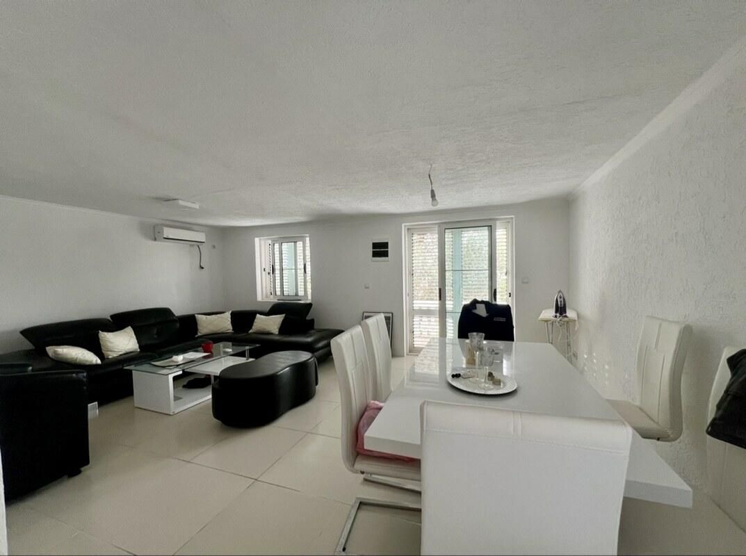 Haus in Dobra Voda, Montenegro, 179 m² - Foto 4
