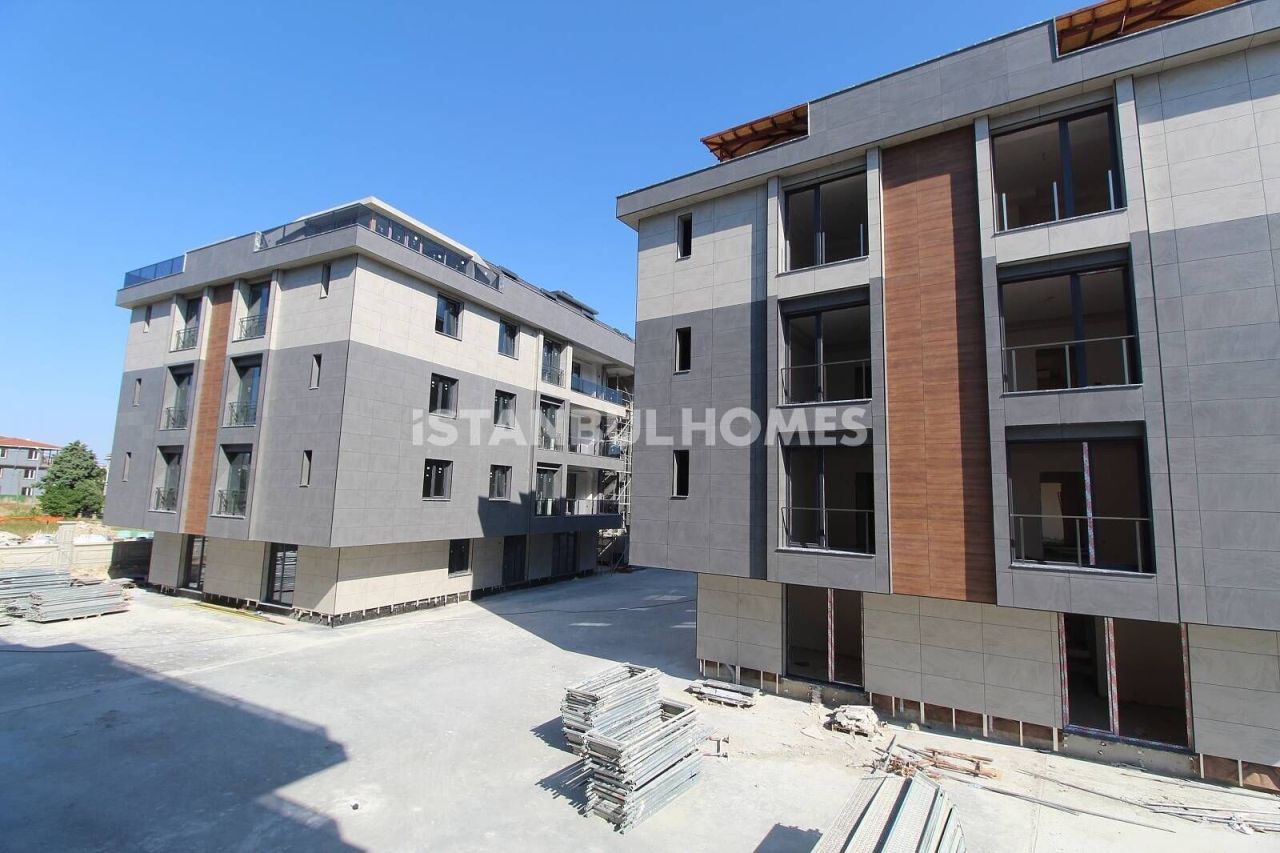 Apartment in Beylikduzu, Turkey, 210 m² - picture 1