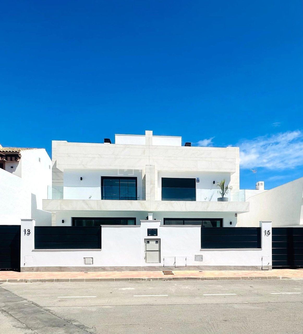 Villa en San Pedro del Pinatar, España, 160 m² - imagen 1