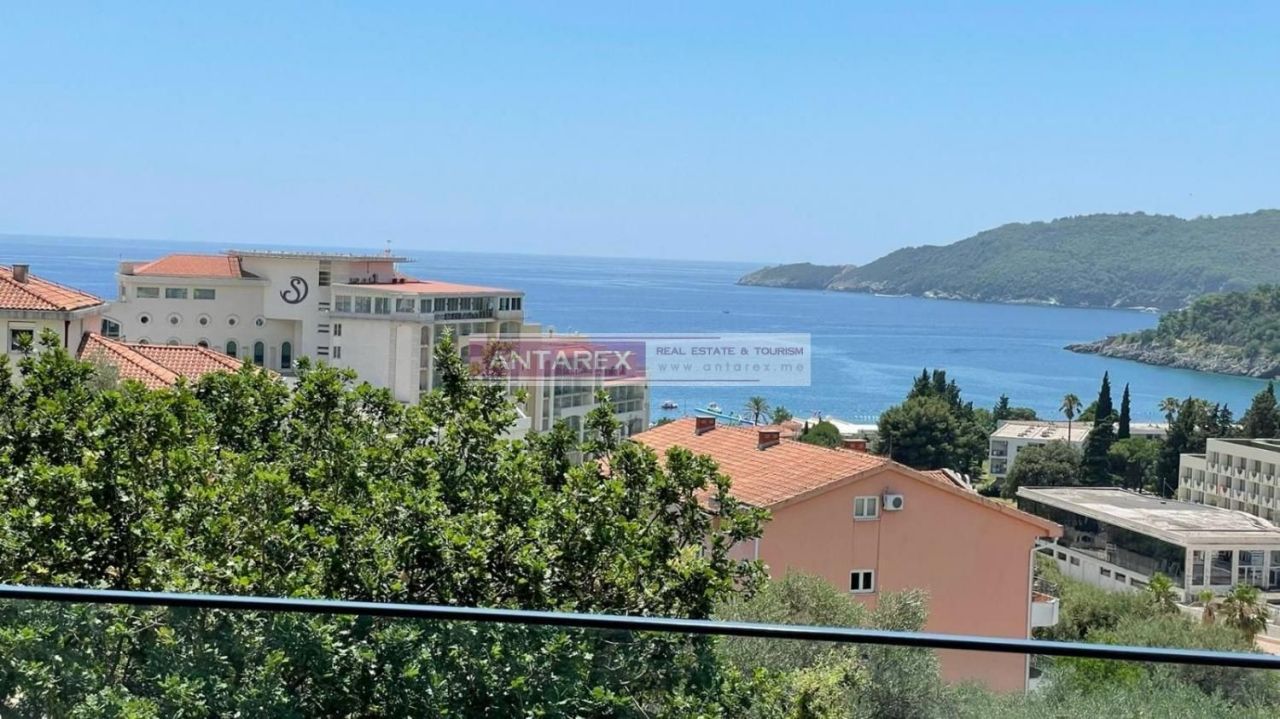 Apartamento en Becici, Montenegro, 42 m² - imagen 1