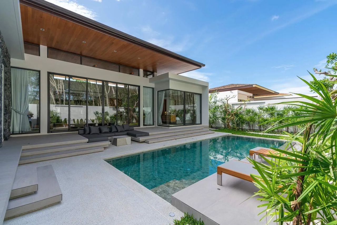 Villa in Phuket, Thailand, 288 m² - picture 1