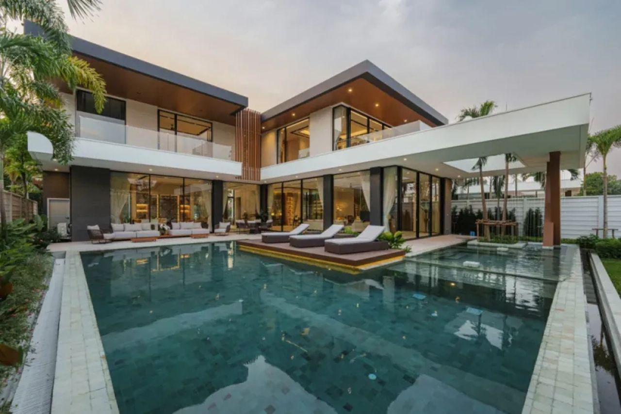 Villa à Phuket, Thaïlande, 907 m² - image 1