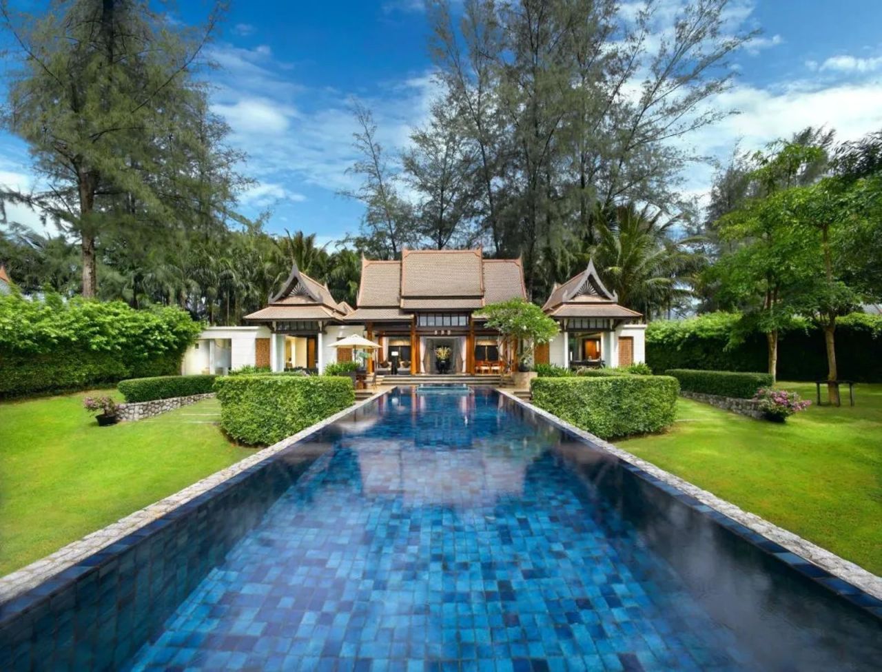 Villa in Phuket, Thailand, 380 m² - picture 1
