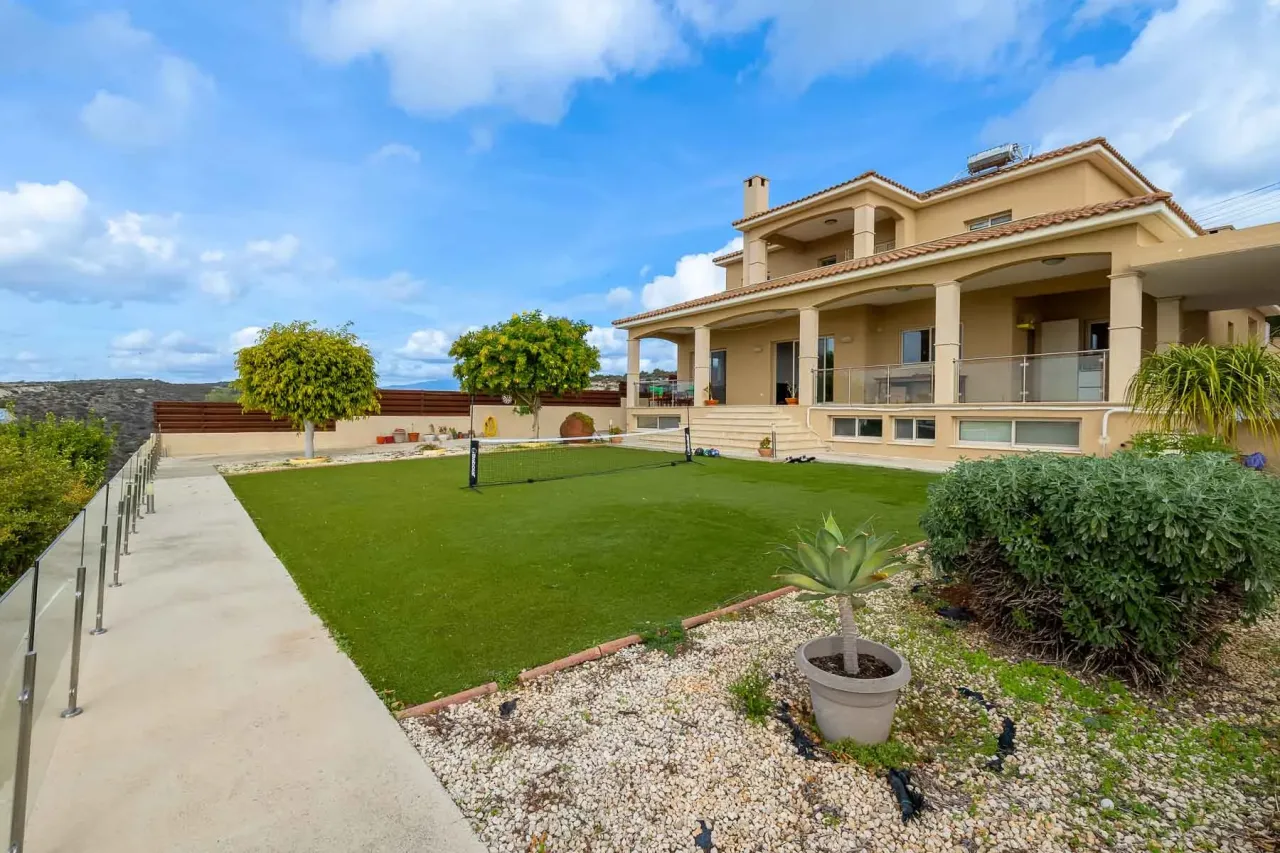 Villa à Limassol, Chypre, 498 m² - image 1