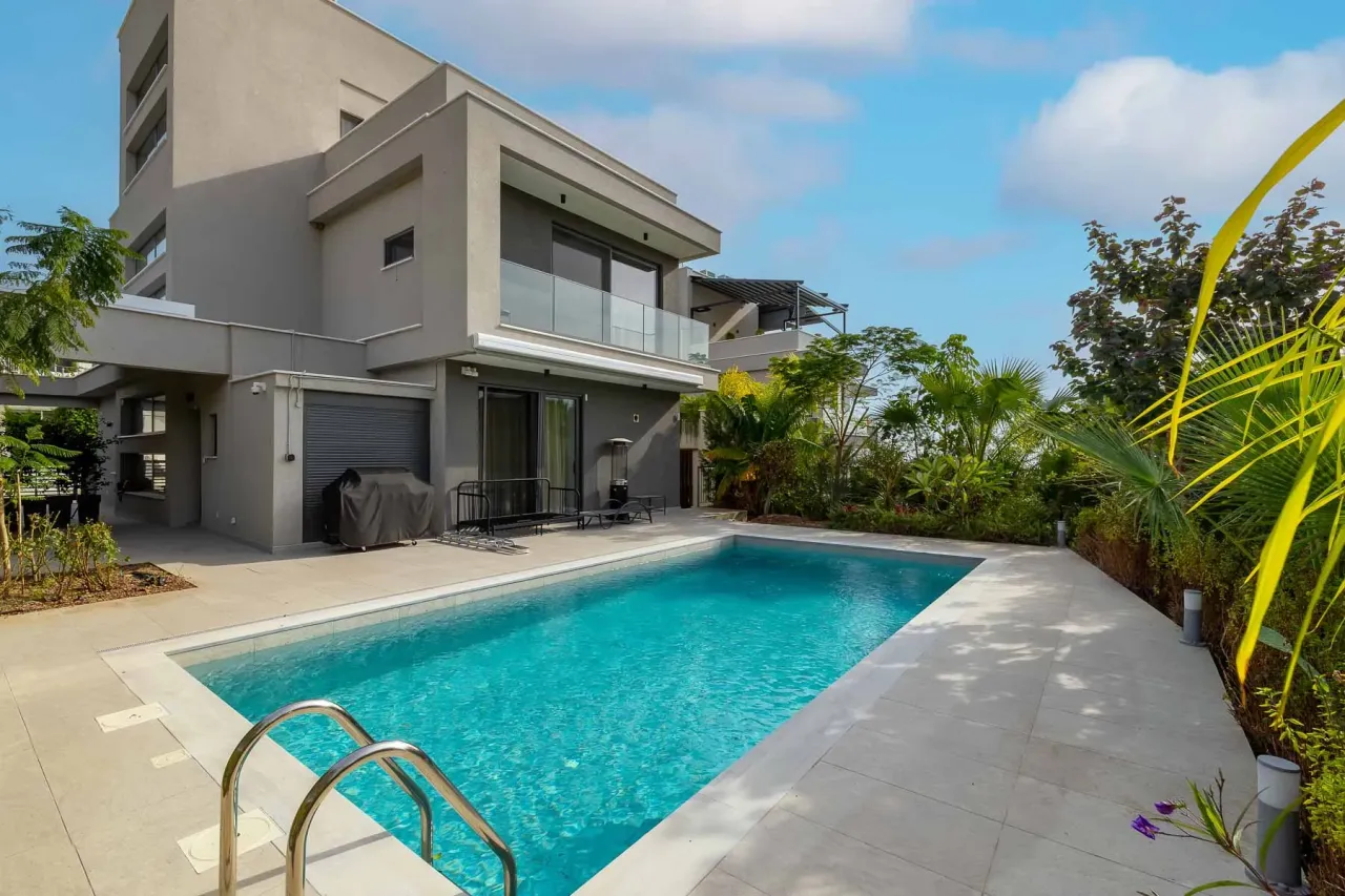 Villa in Limassol, Zypern, 384 m² - Foto 1