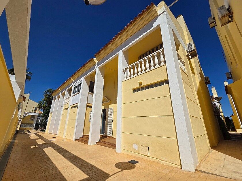 Townhouse in Torrevieja, Spain, 100 m² - picture 5