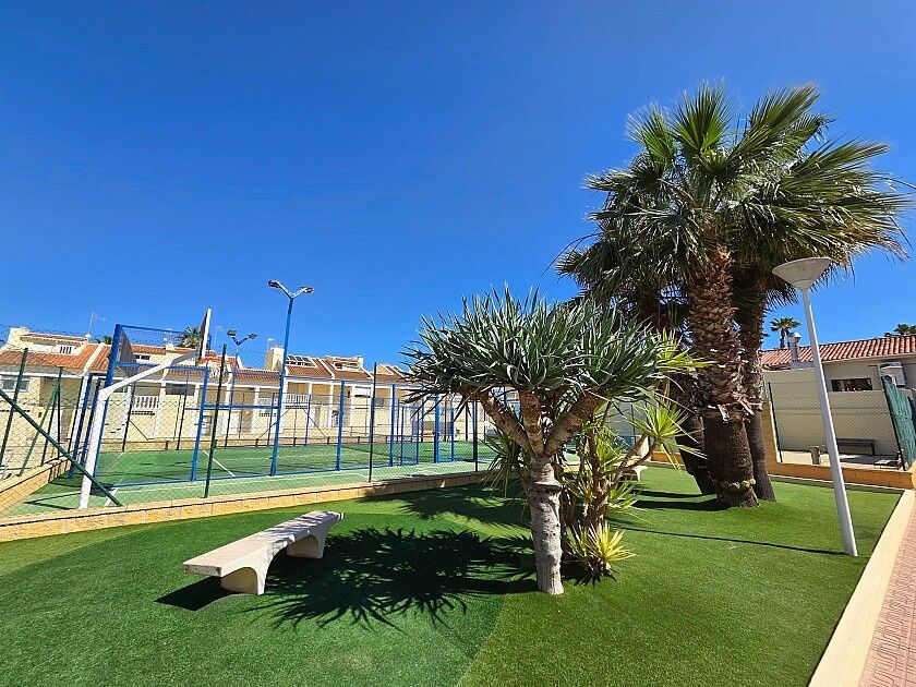 Townhouse in Torrevieja, Spain, 100 m² - picture 7