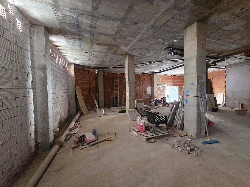 Commercial property in Torrevieja, Spain, 250 m² - picture 11