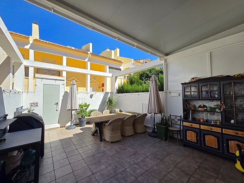 Townhouse in Torrevieja, Spain, 100 m² - picture 12