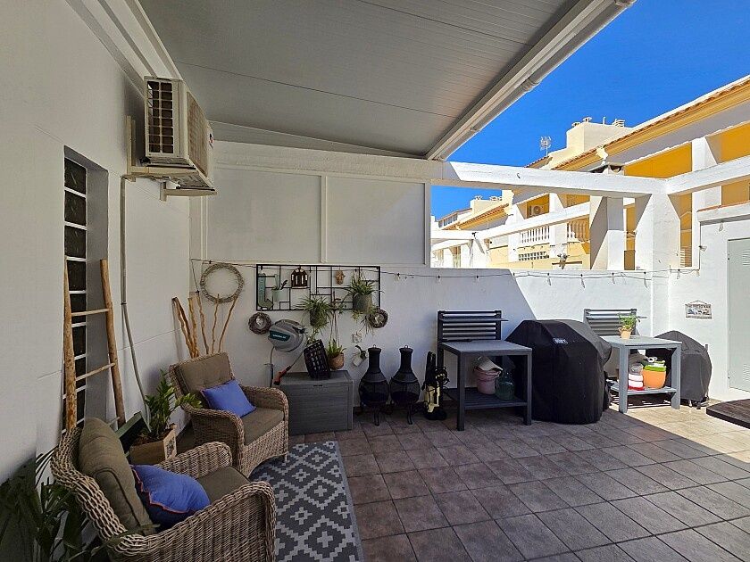 Townhouse in Torrevieja, Spain, 100 m² - picture 13