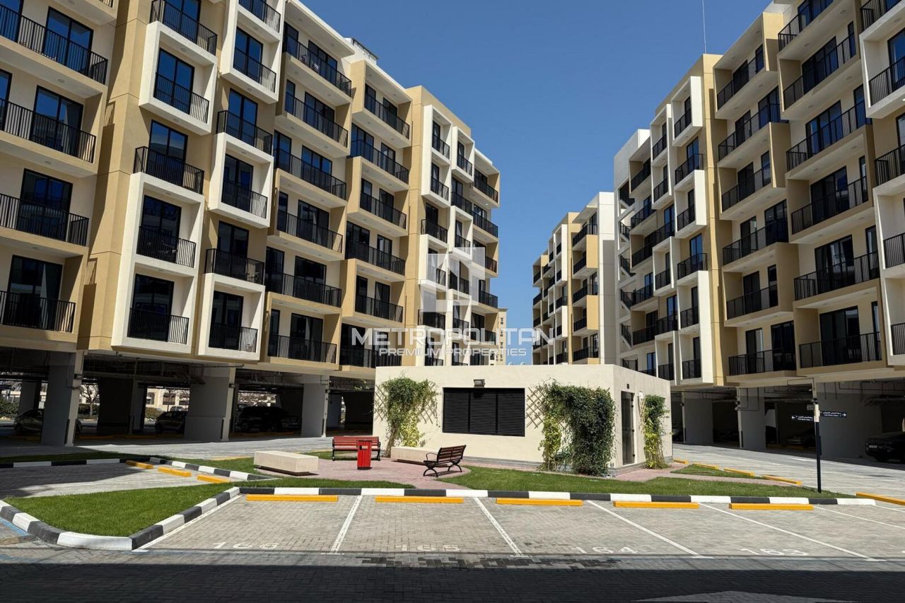 Apartment in Ras al-Khaimah, UAE, 46 m² - picture 1