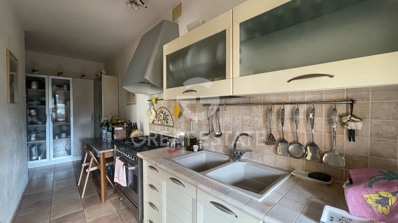 Appartamenti a Castelnuovo, Italia, 244.8 m² - foto 7