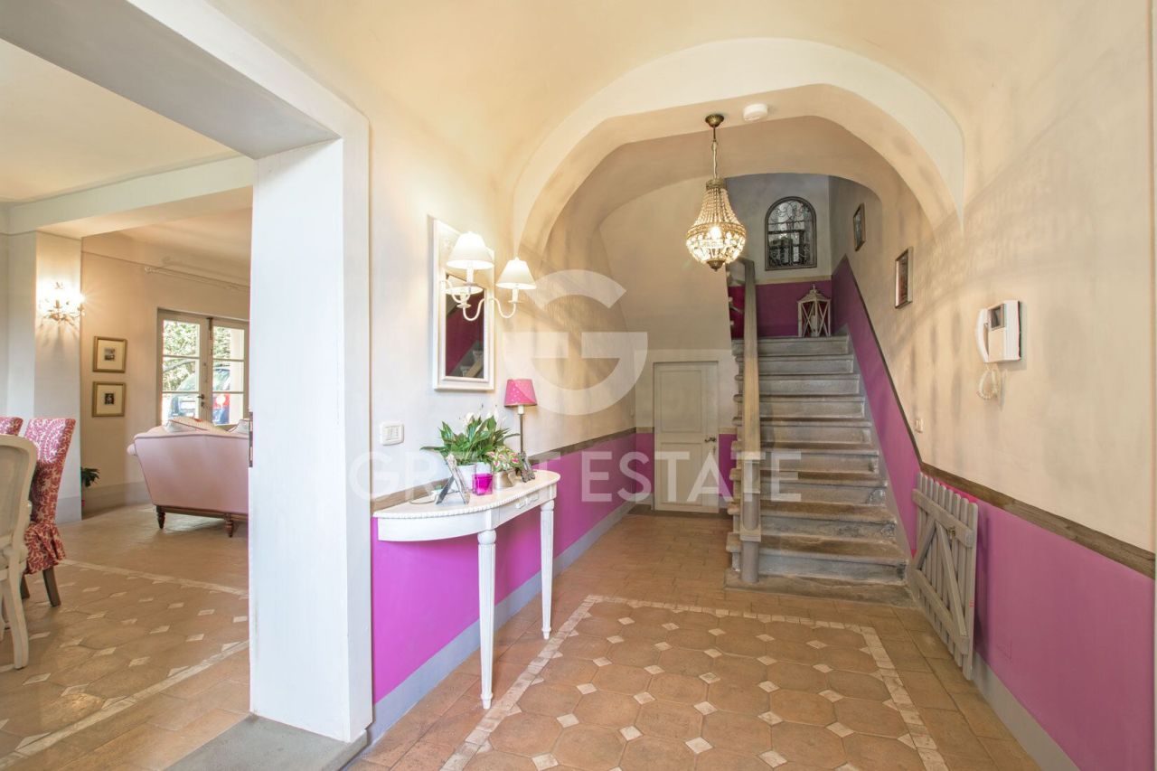 House in Foiano della Chiana, Italy, 755.95 m² - picture 9