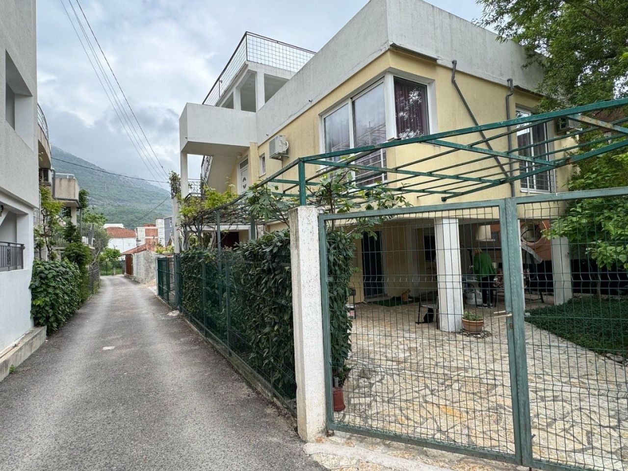 House in Sutomore, Montenegro, 180 m² - picture 1