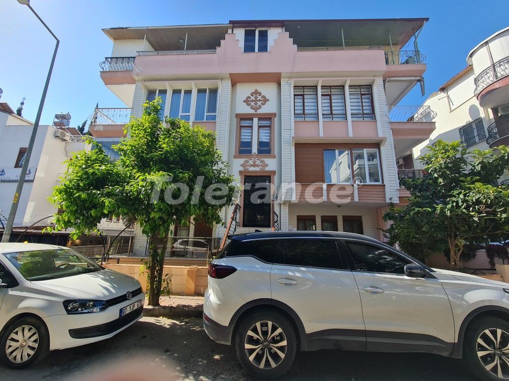 Appartement à Lara, Turquie, 300 m² - image 1