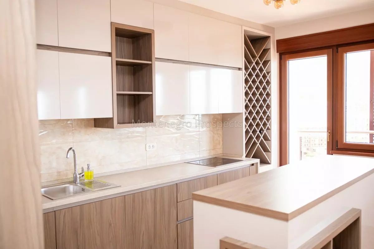 Apartment in Becici, Montenegro, 194 m² - picture 9