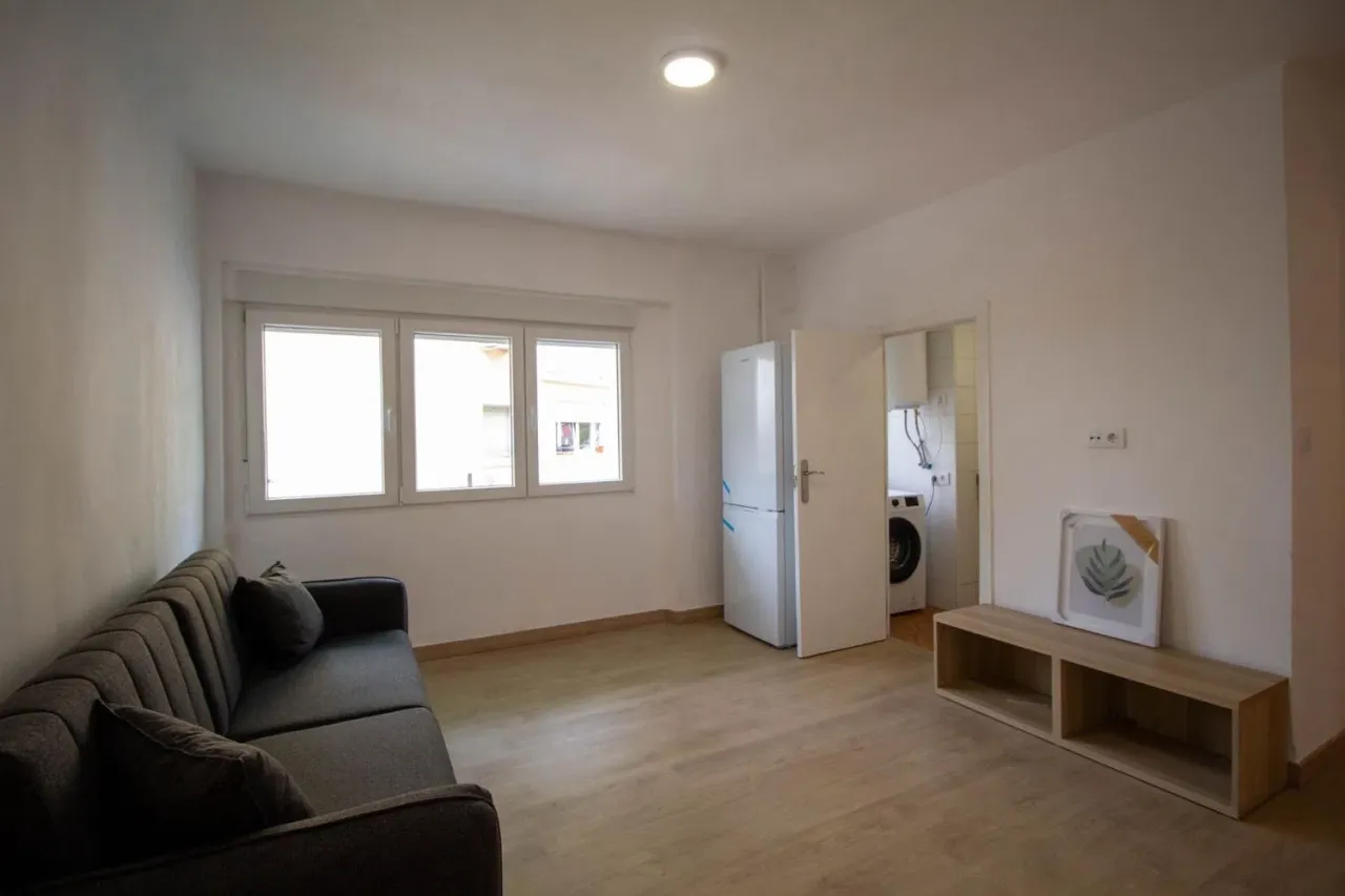 Wohnung in Valencia, Spanien, 59 m² - Foto 1