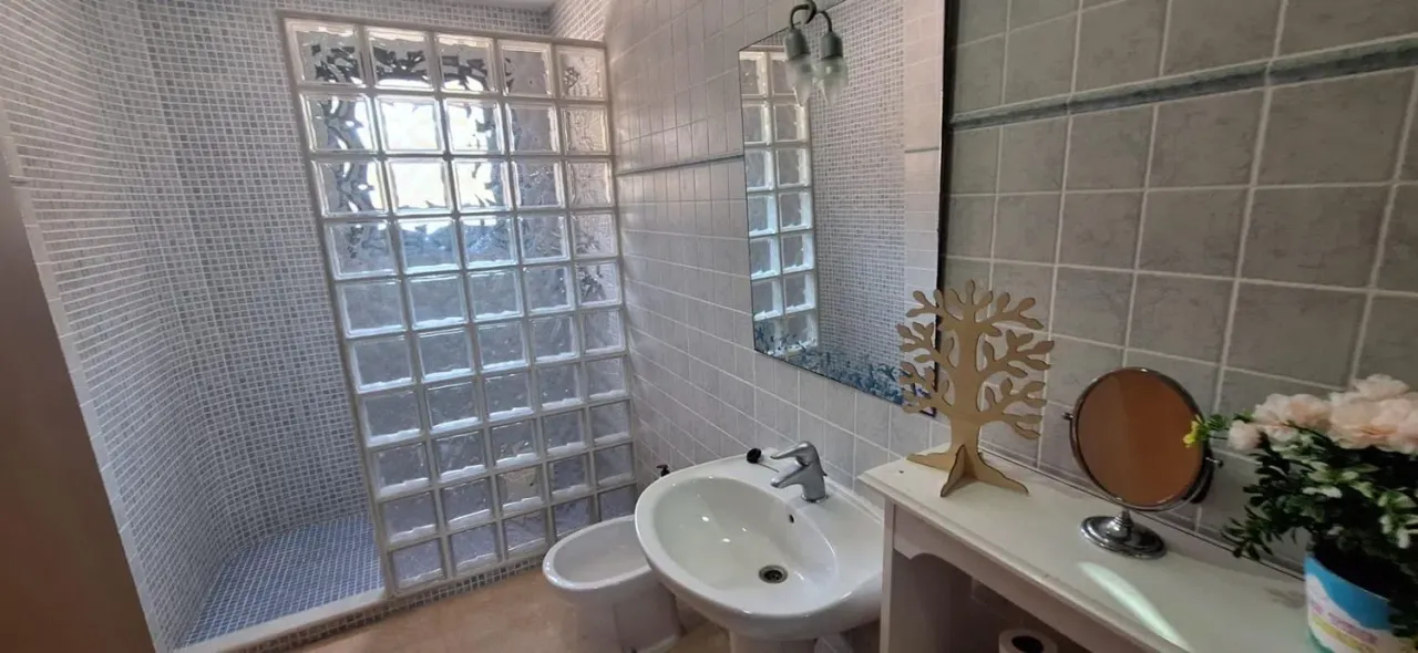 Flat in Valencia, Spain, 108 m² - picture 9