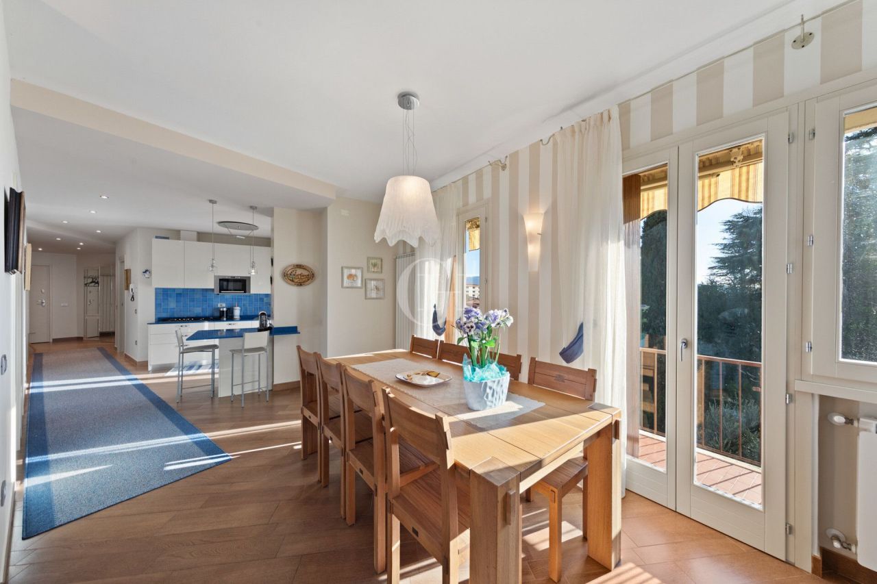 Appartamenti sul Lago di Garda, Italia, 120 m² - foto 3