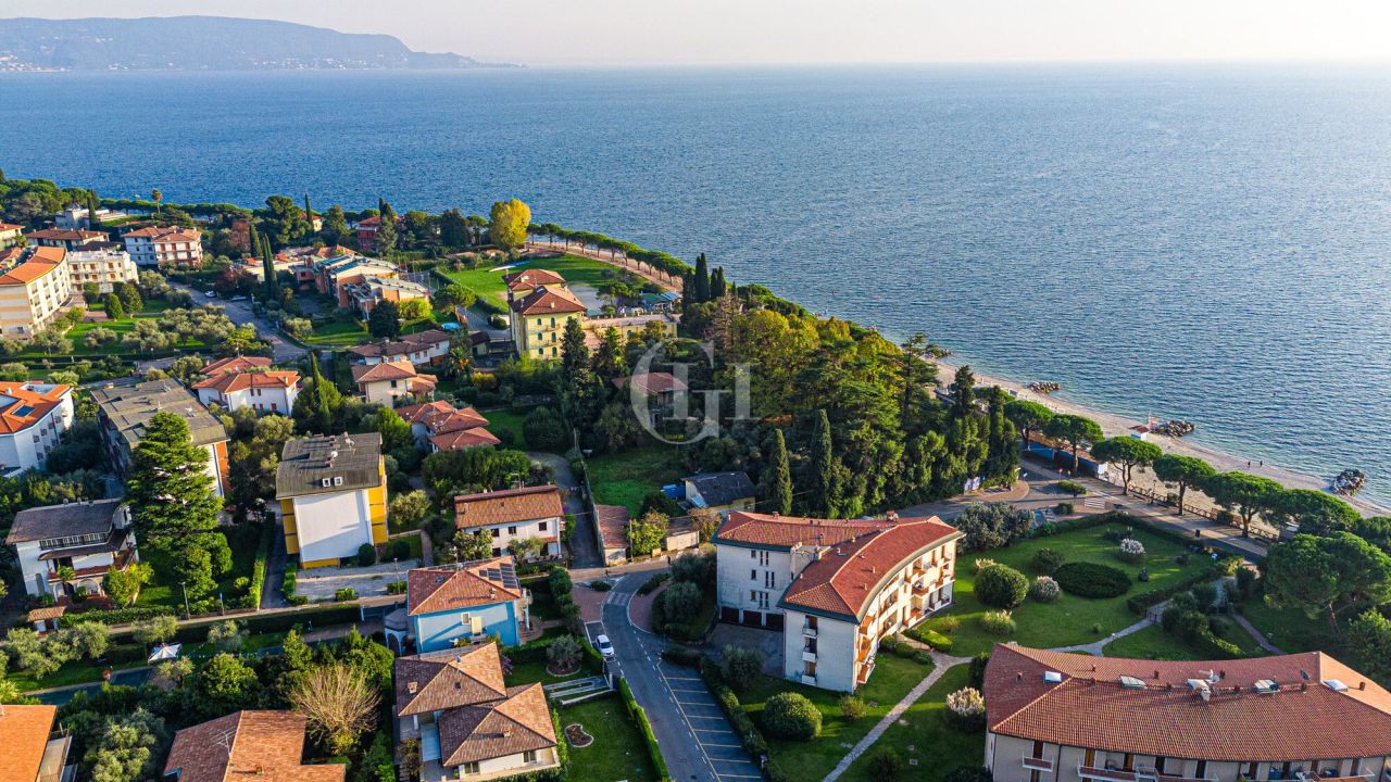 Appartamenti sul Lago di Garda, Italia, 120 m² - foto 18