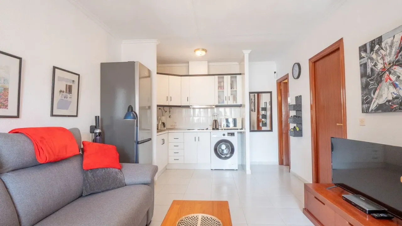 Flat in Los Alcazares, Spain, 35 m² - picture 1