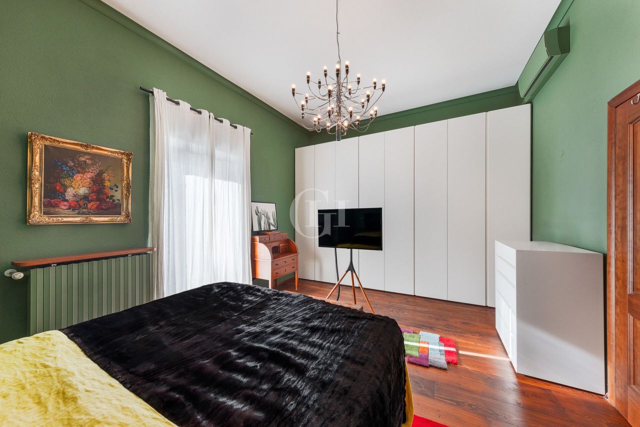 Villa por Lago de Garda, Italia, 280 m² - imagen 4