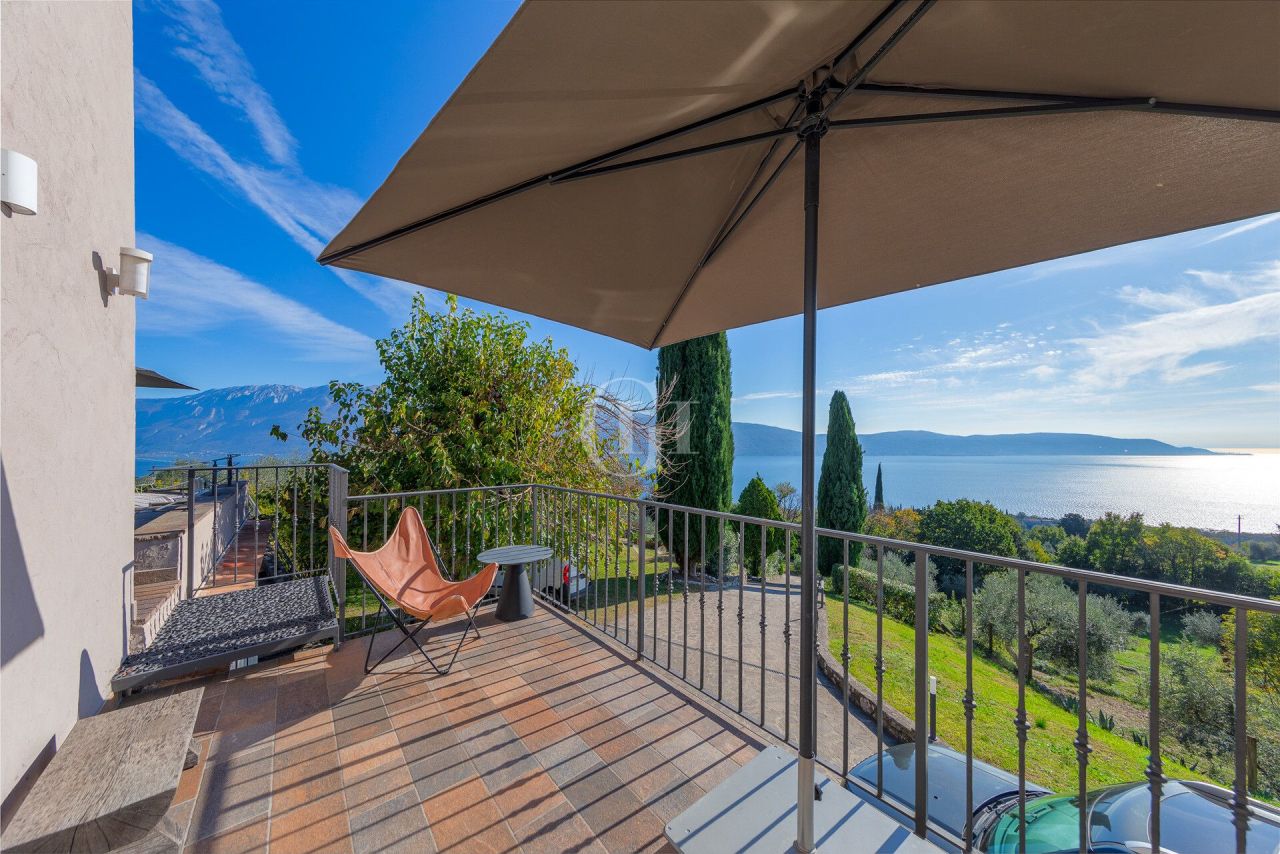 Villa por Lago de Garda, Italia, 280 m² - imagen 14