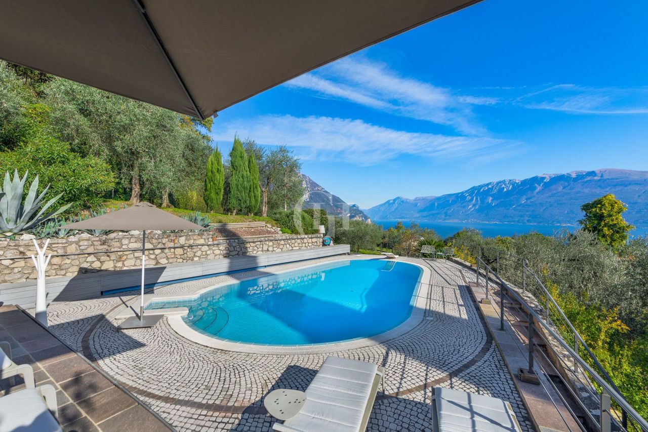 Villa por Lago de Garda, Italia, 280 m² - imagen 18