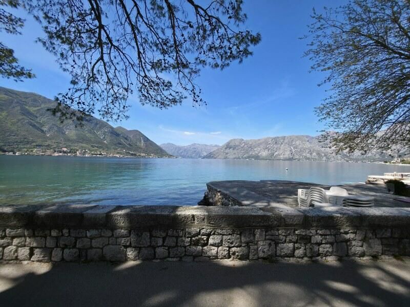 Haus in Dobrota, Montenegro, 70 m² - Foto 7