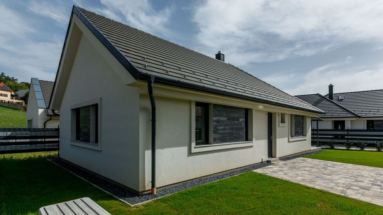 Casa en Vonyarcvashegy, Hungría, 87 m² - imagen 1