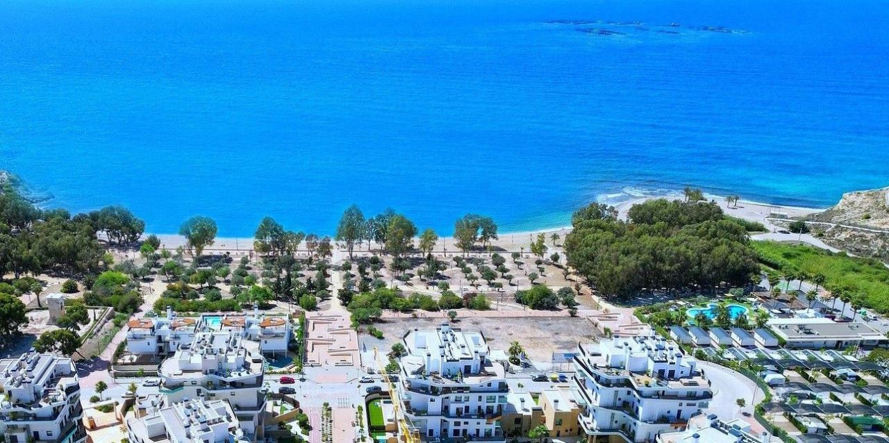 Penthouse in Villajoyosa, Spanien, 190 m² - Foto 1